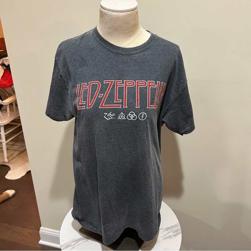 Gray Short Sleeve Tee